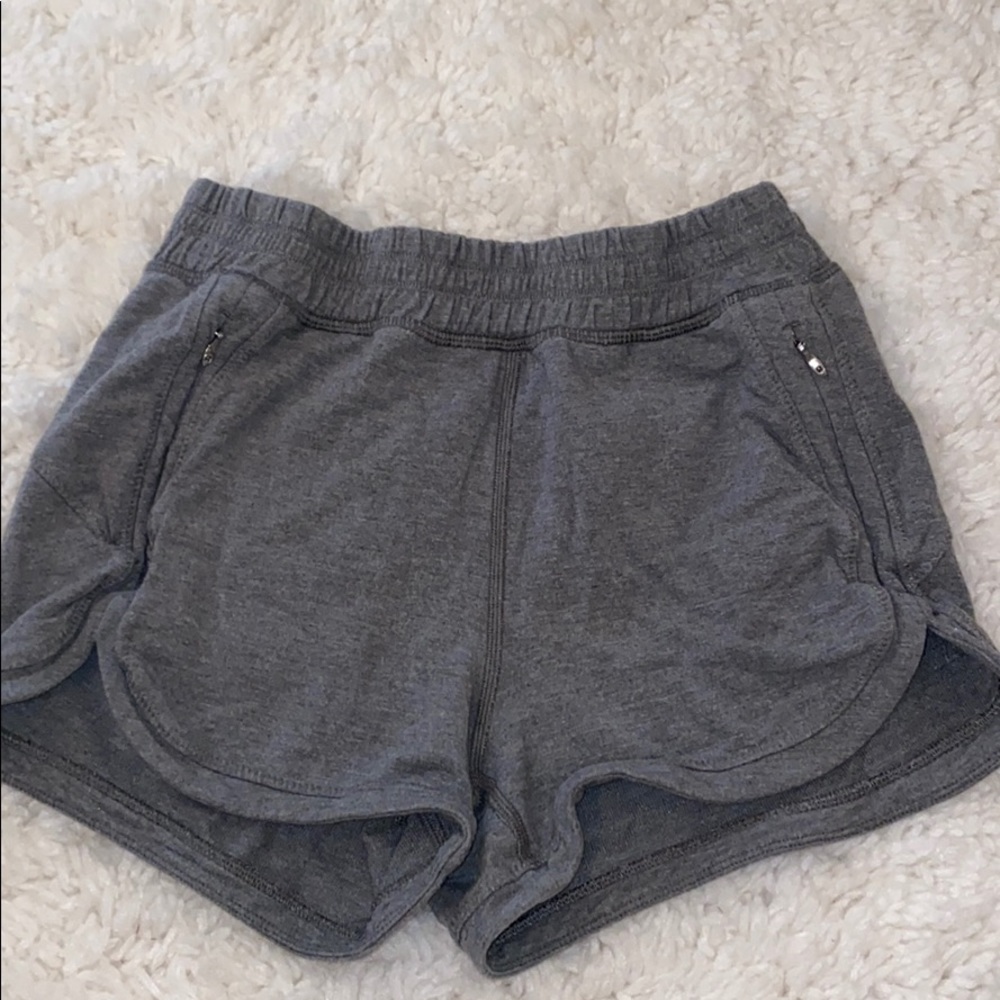Lululemon comfy shorts